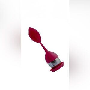 Teami Tea Signature Silicone Tea Infuser in  Hot Pink